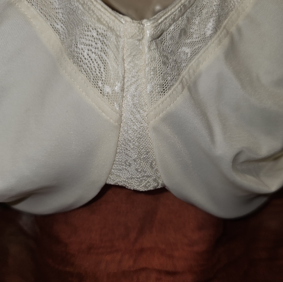 Amoena Mia Adriana Unpadded Underwire Beige Bra Lingerie Women's #7230 36DDD NWT - Picture 4 of 9